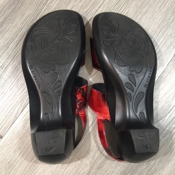 Aravon Red Patent Leather Adjustable Strap Comfort Sandals size 8D/8 Wide - Picture 8 of 9